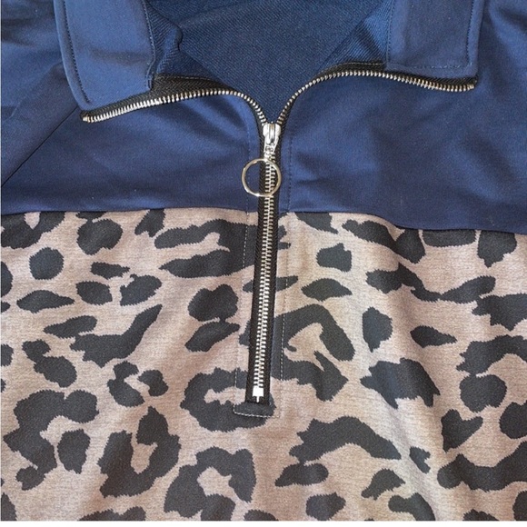 Women's Pull Over Animal Print Zip Sweatshirt Cheetah Leopard - Picture 3 of 6
